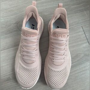 APL TechLoom Tracers